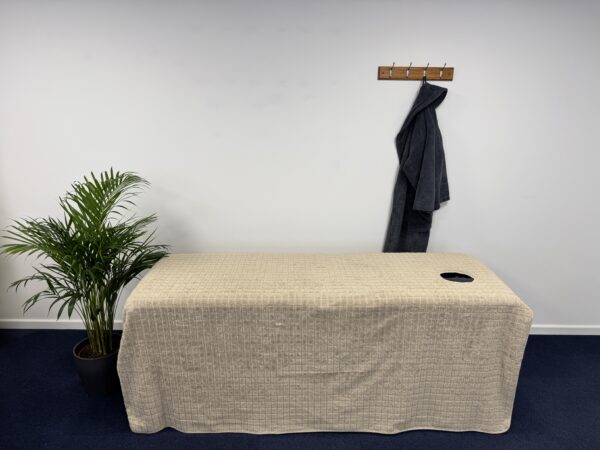 SpaKnit 400gsm Couch Cover with Head Hole - Image 2