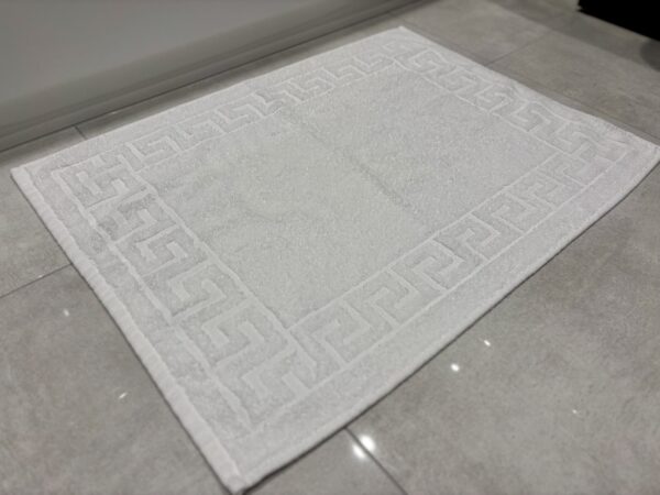 EcoKnit Greek Key Bathmat - 650gsm - Image 3